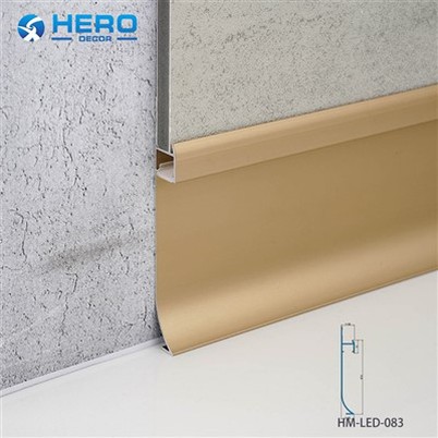 Led skirting prófíll